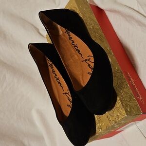 American Rag Women's Black Flats Soft Material Size 8